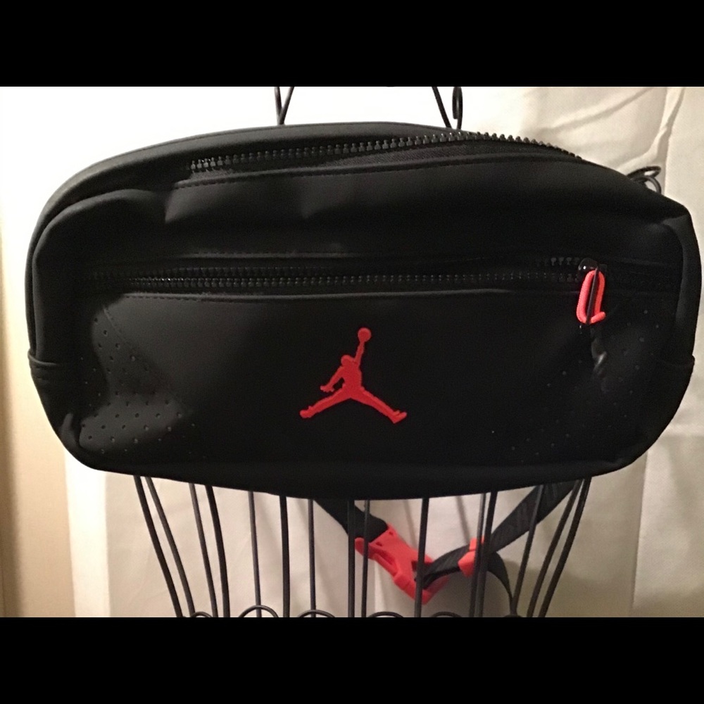 Nike Air Jordan 6 VI Infrared Black Red Crossbody